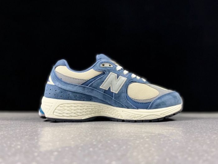 New Balance 2002