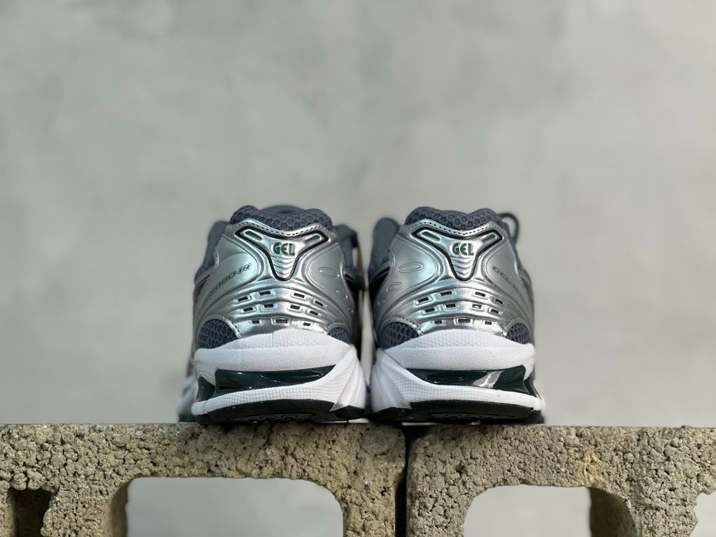 ASICS GEL-Kayano 14
