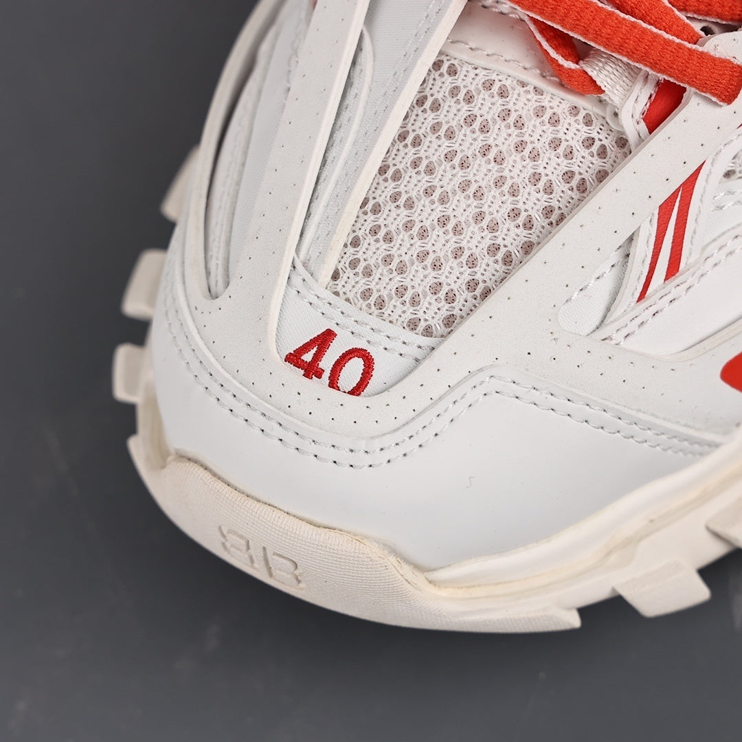 Balenciaga Track