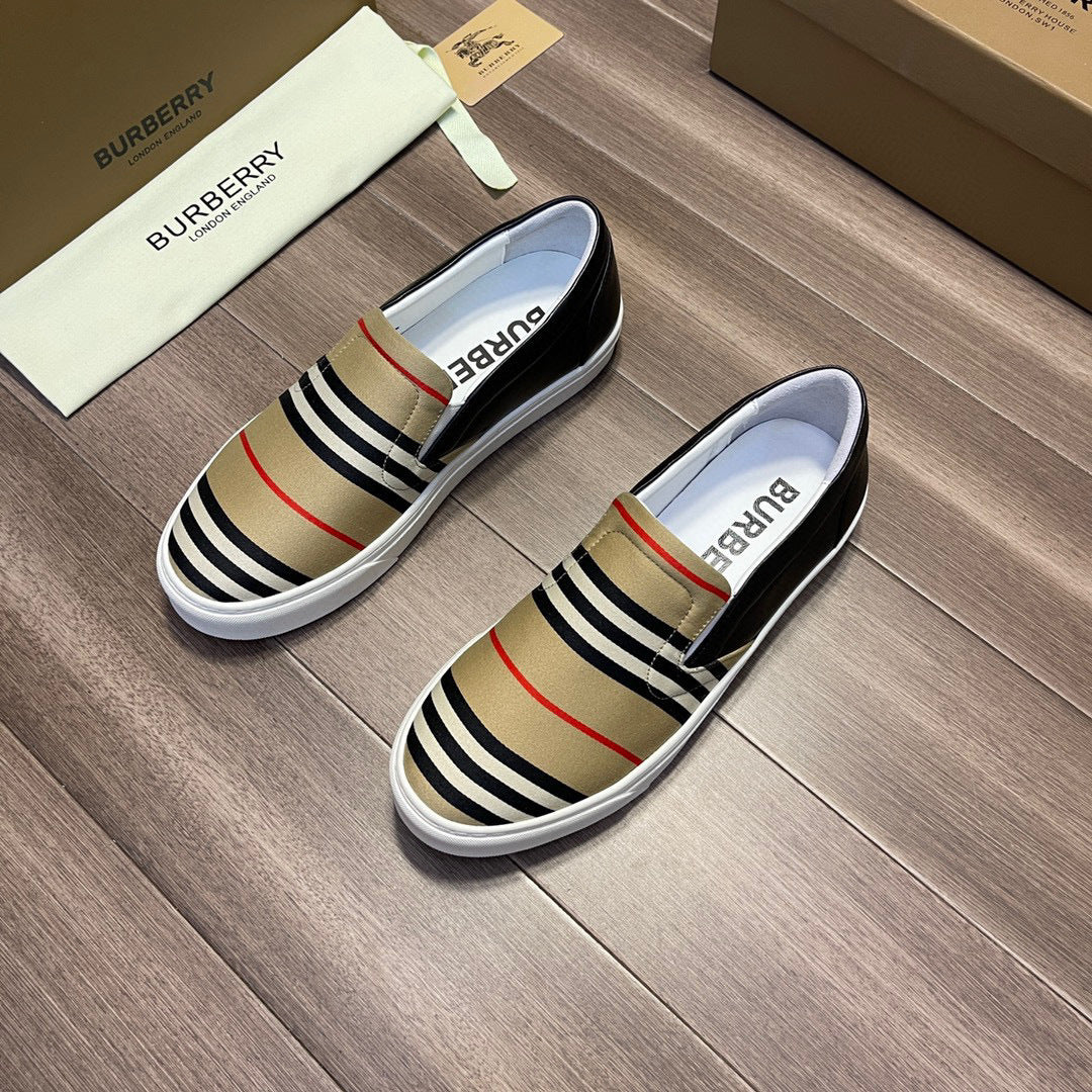 Burberry Icon Slip-On