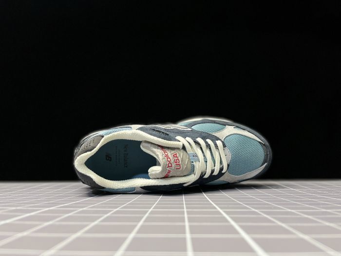 New Balance 990