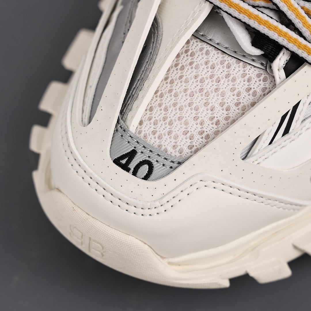 Balenciaga Track