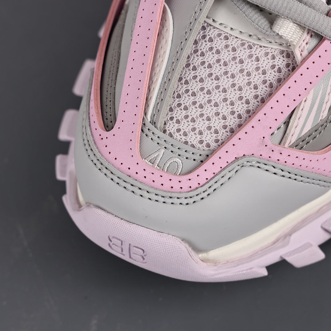 Balenciaga Track