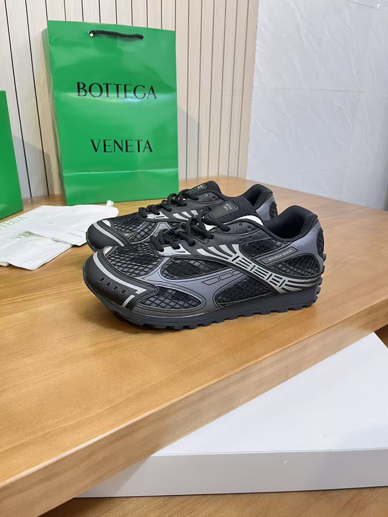 Bottega Veneta Sneaker