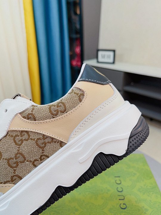 Gucci GG Low-Top Sneakers