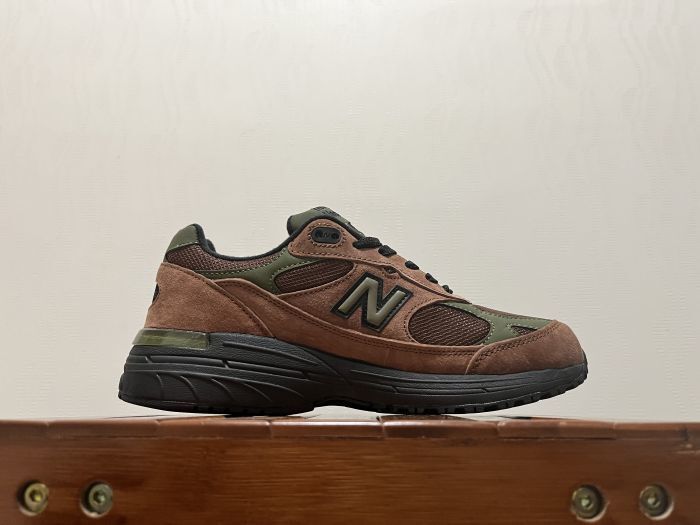 New Balance 993