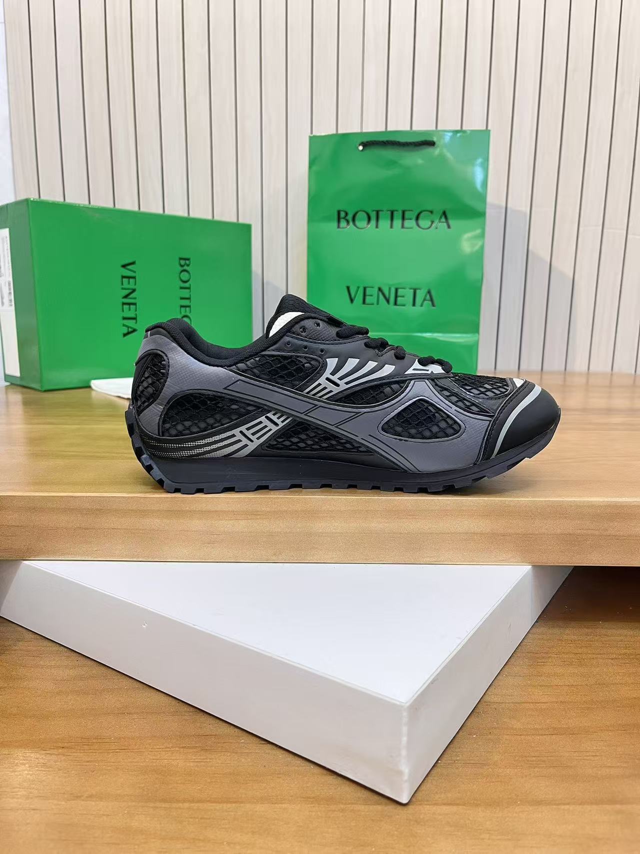 Bottega Veneta Sneaker