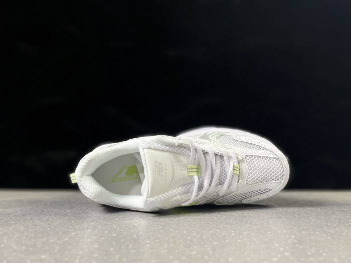 New Balance 530