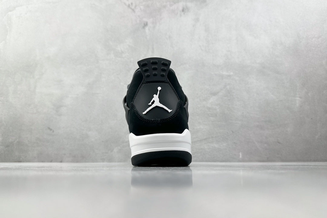 Nike Air Jordan 4 Retro