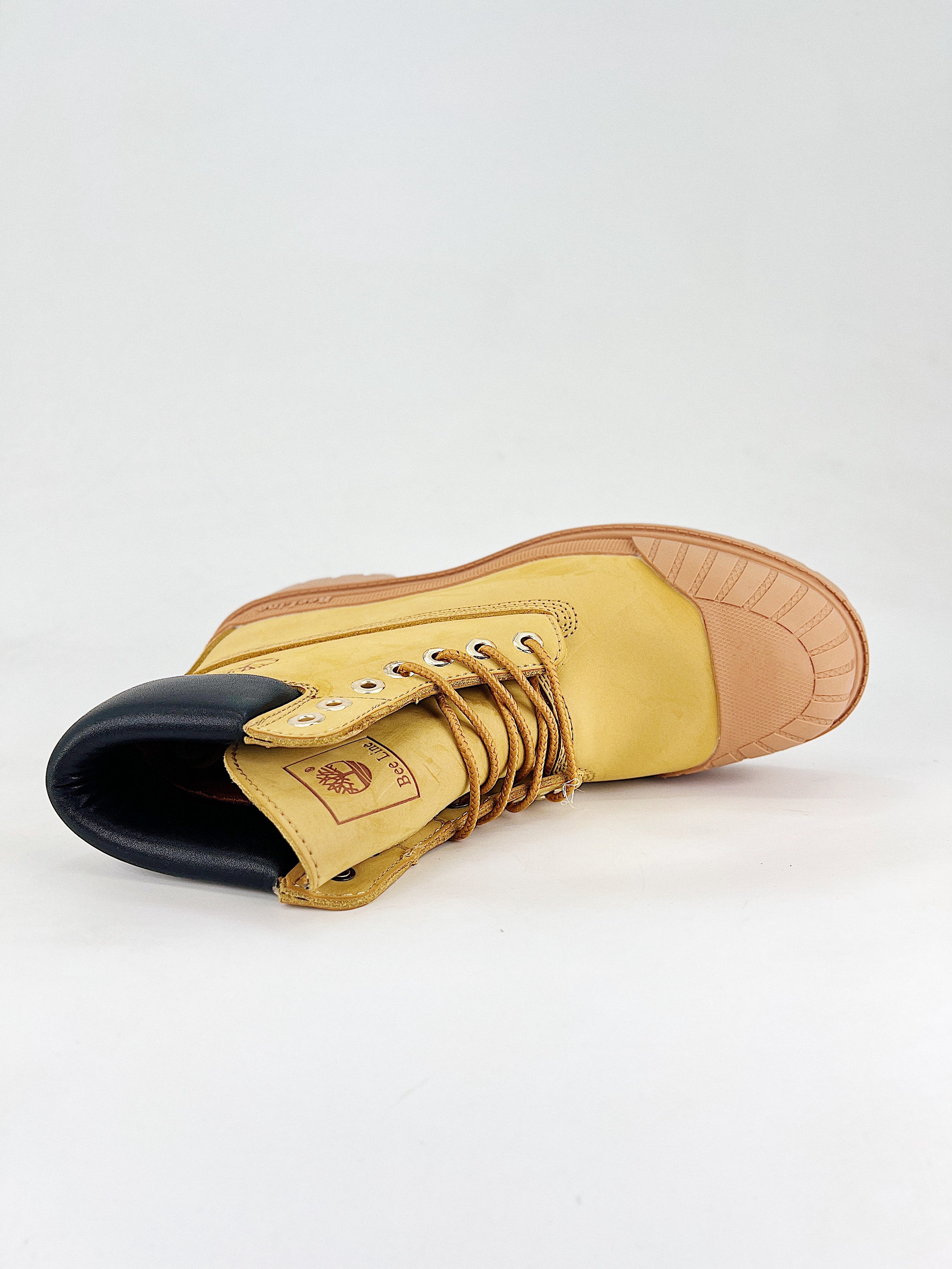 Bee Line x Timberland 6-Inch Boots
