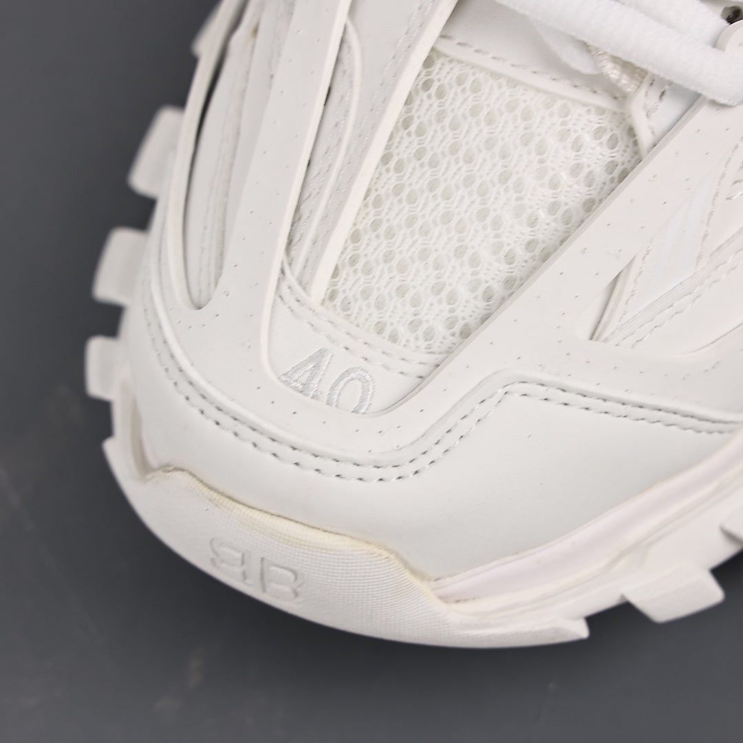 Balenciaga Track
