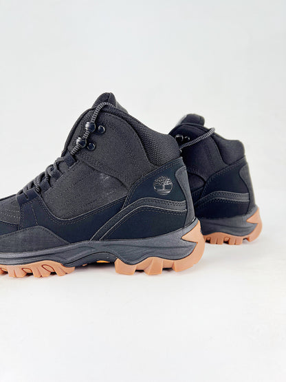 Timberland Mt. Maddsen Leather Boots