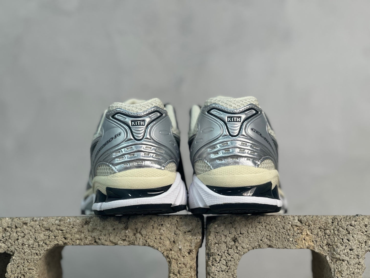 ASICS GEL-Kayano 14