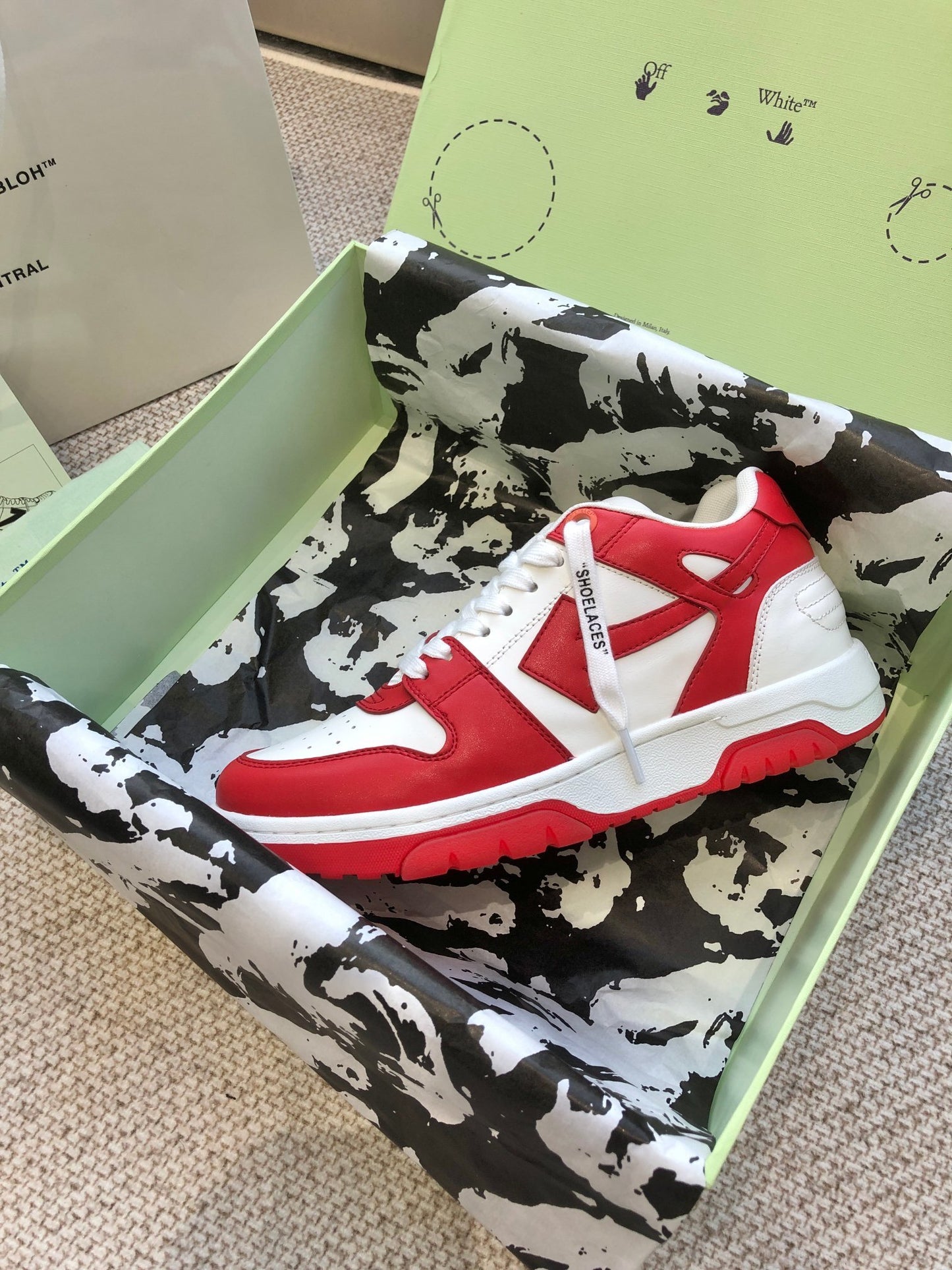 Off-White™ Out Of Office