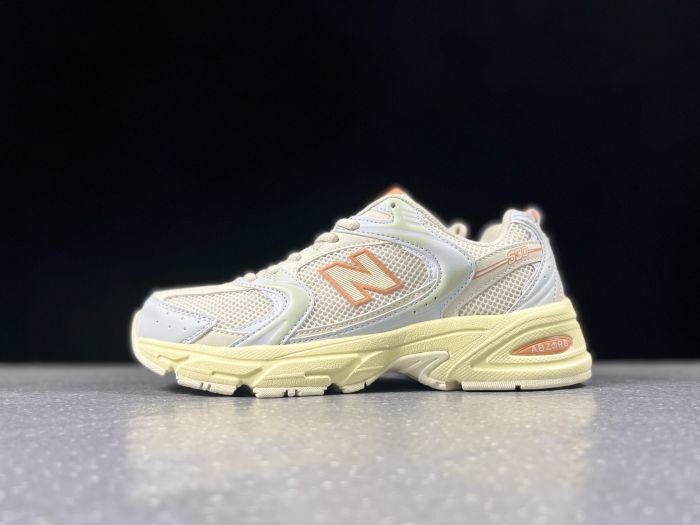 New Balance 530