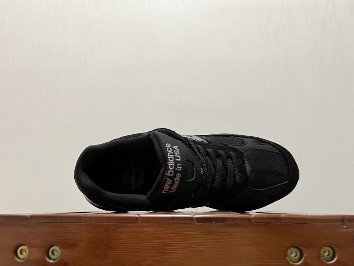 New Balance 993