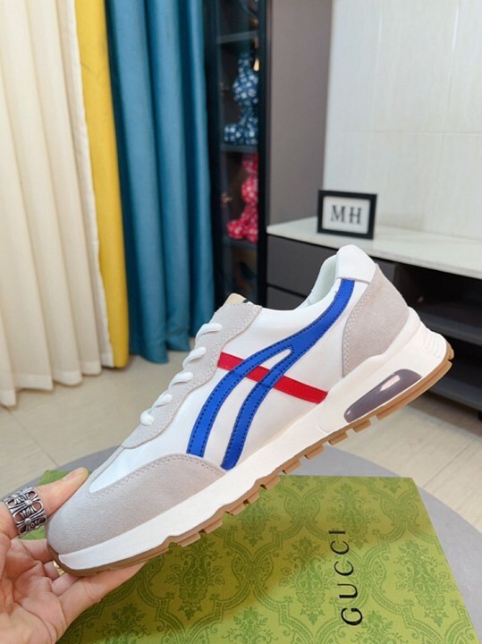 Gucci Chunky Runner Sneakers