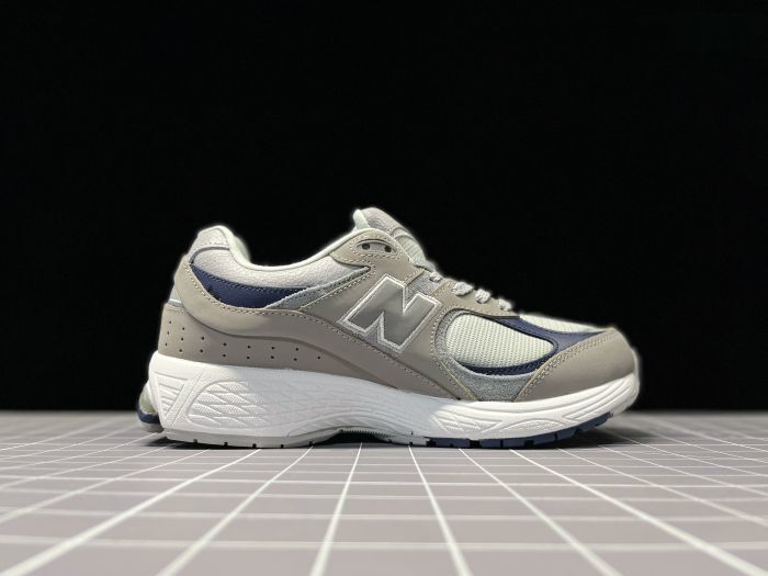 New Balance 2002