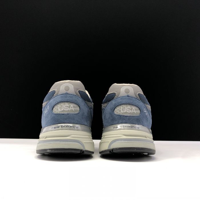New Balance 993
