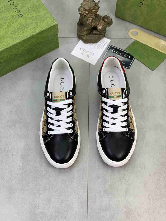 Gucci Ace GG Supreme Canvas Sneakers