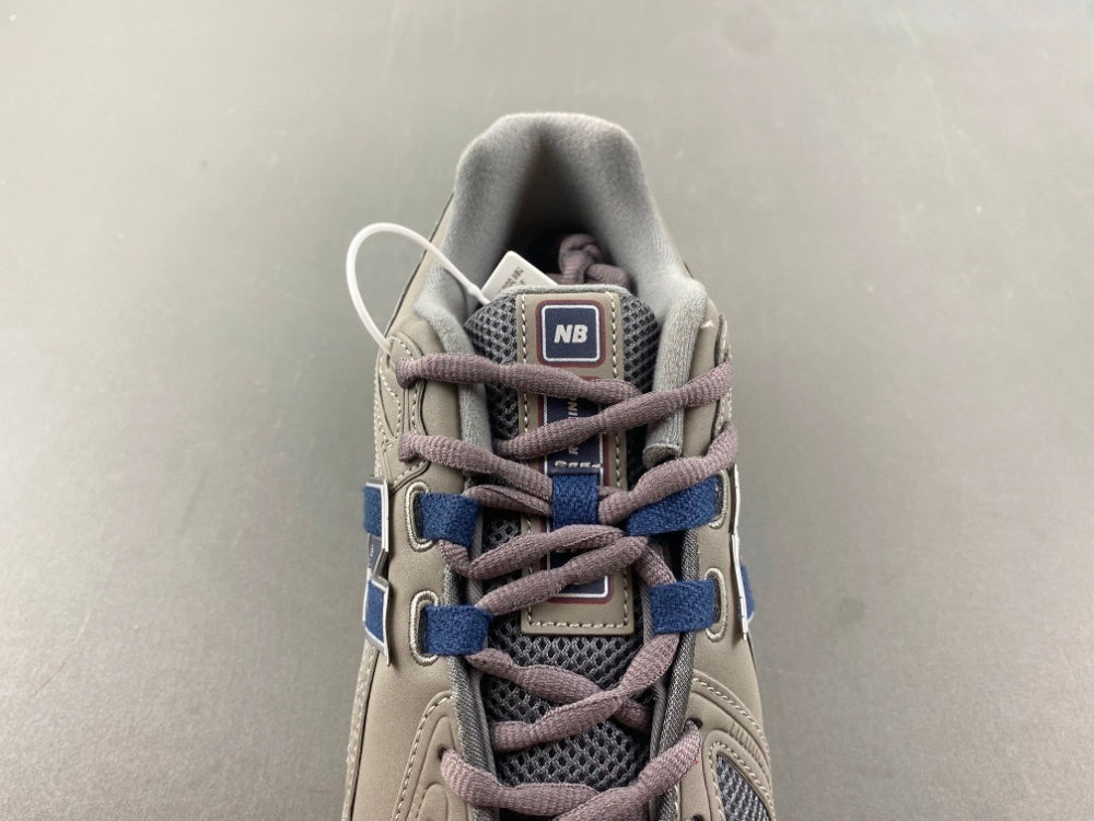 New Balance 1906A