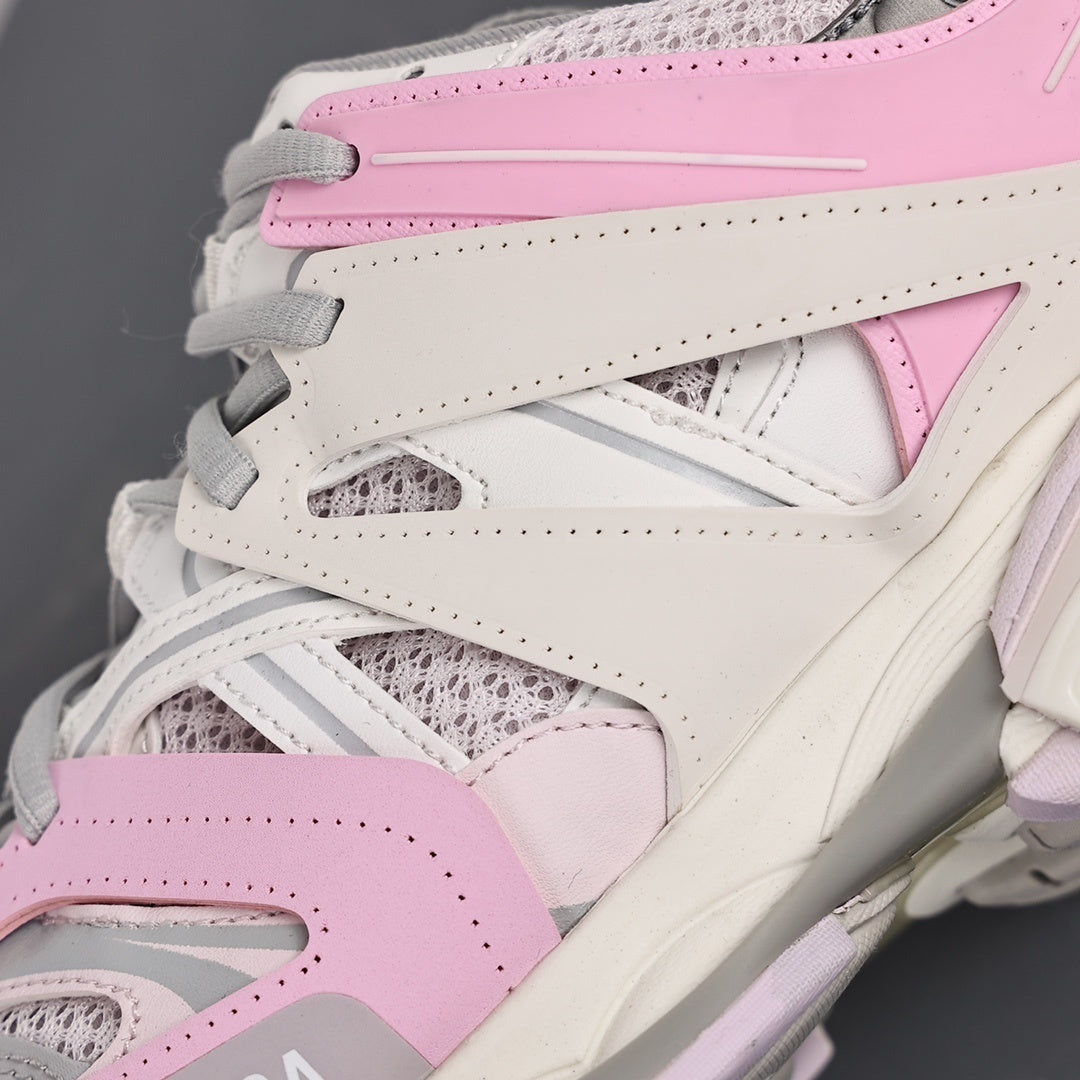 Balenciaga Track