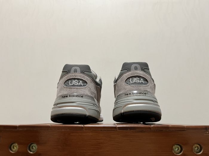 New Balance 993