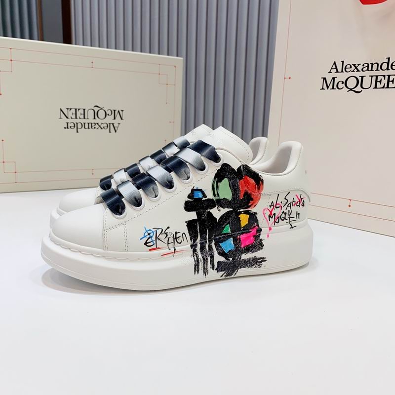 McQueen Oversized Sneaker