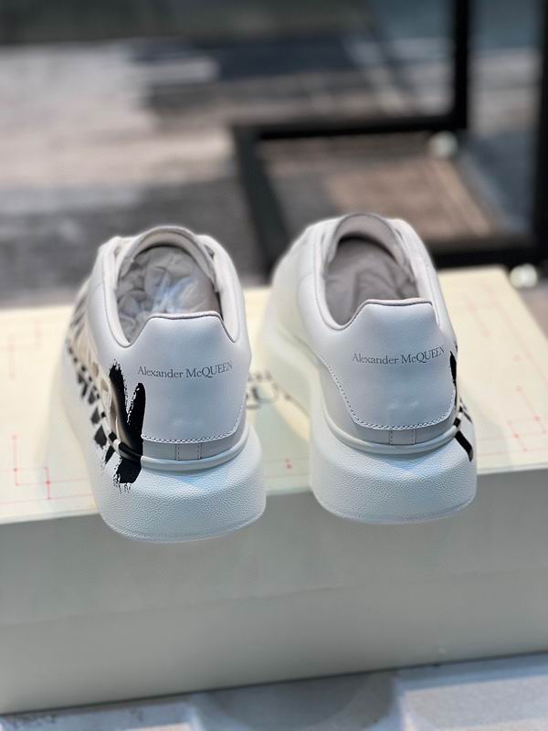 McQueen Sneaker