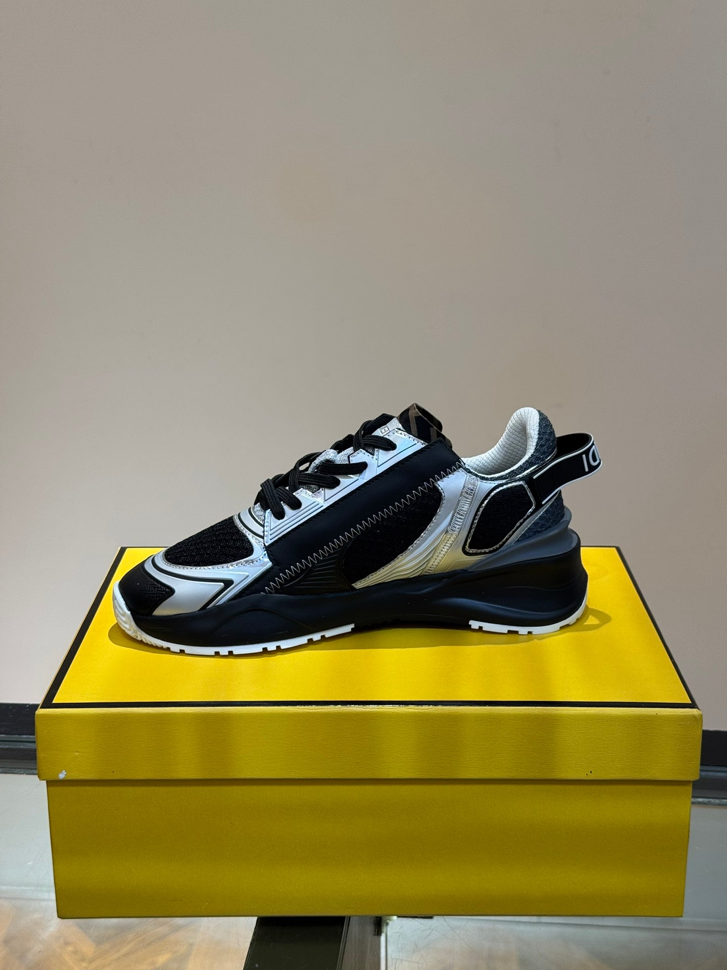Fendi Flow FF Sneakers