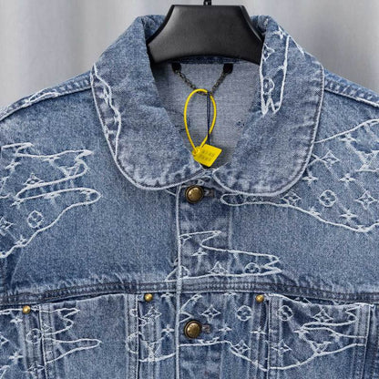 Jeans e Tuta Louis Vuitton