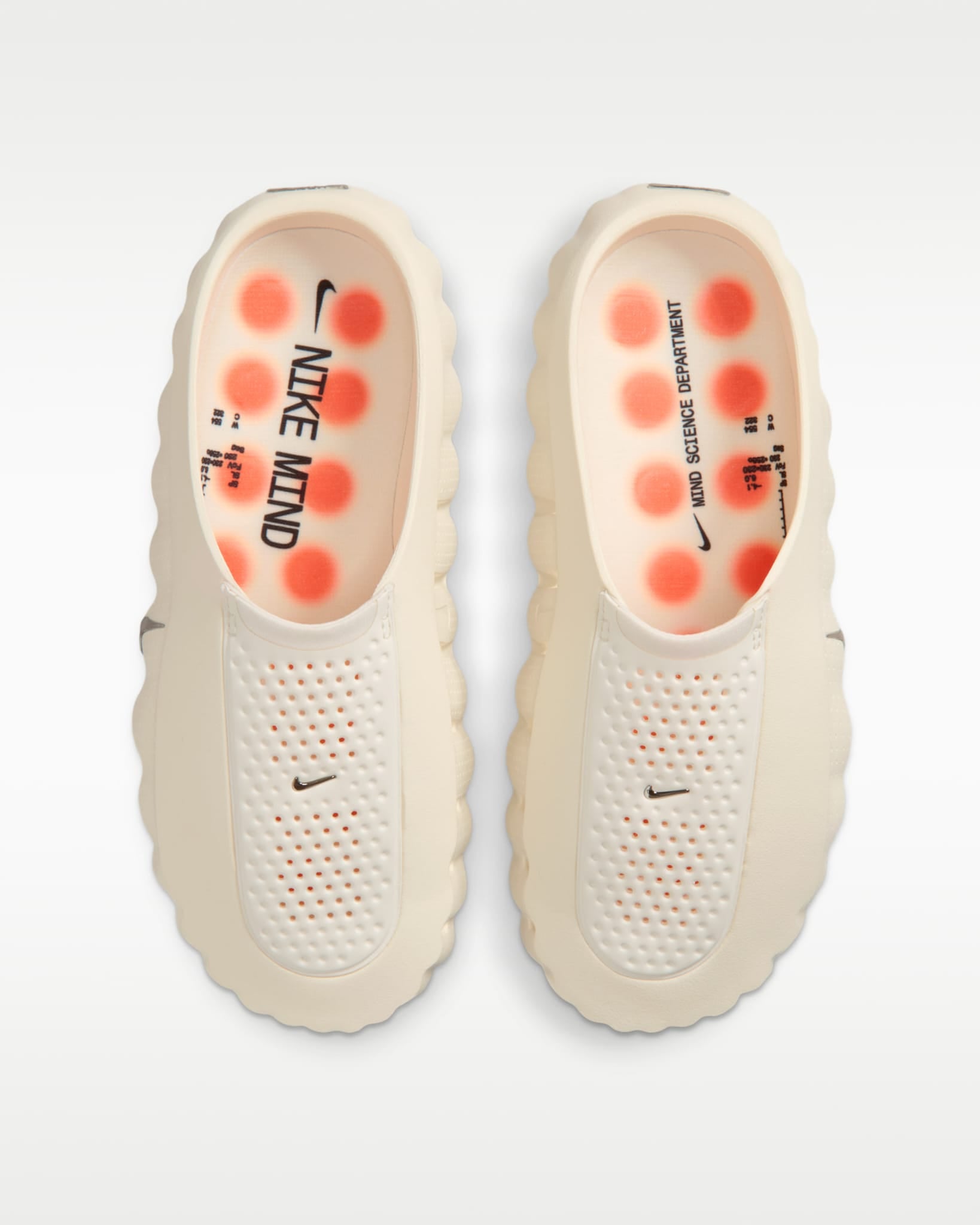 Nike Mind 001 Crema