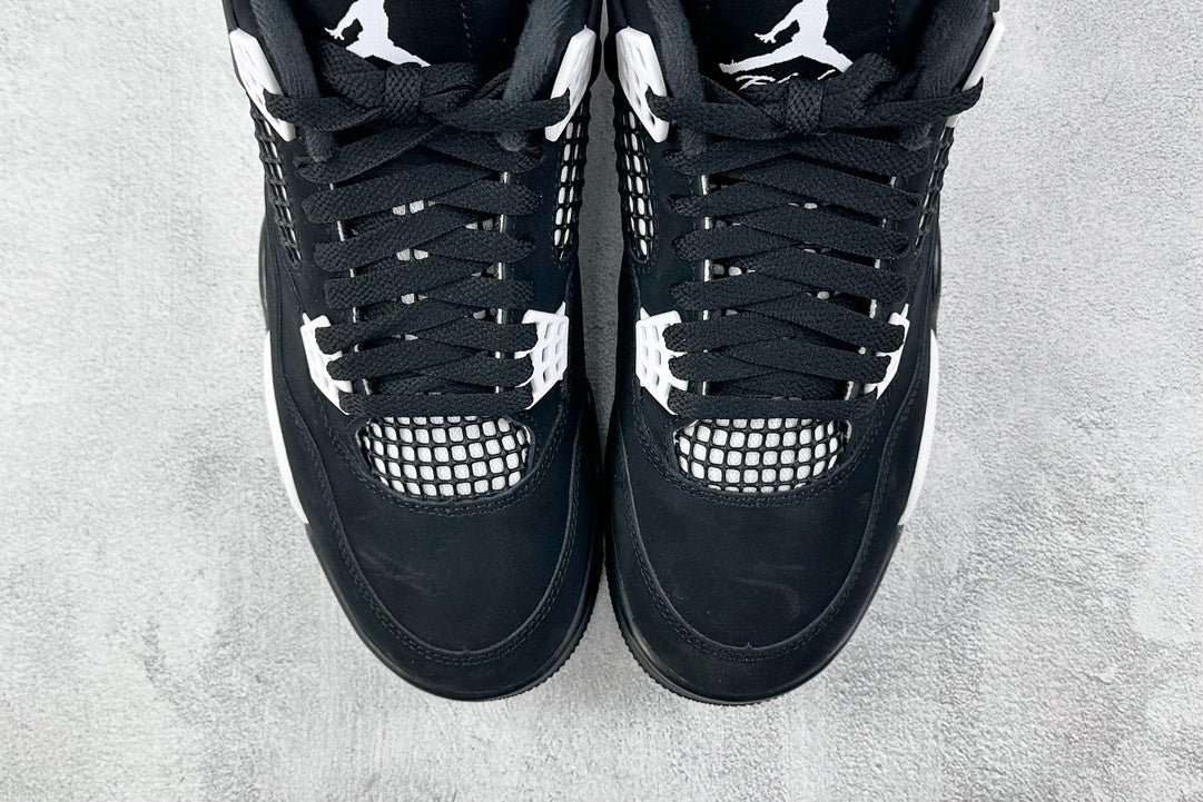 Nike Air Jordan 4 Retro