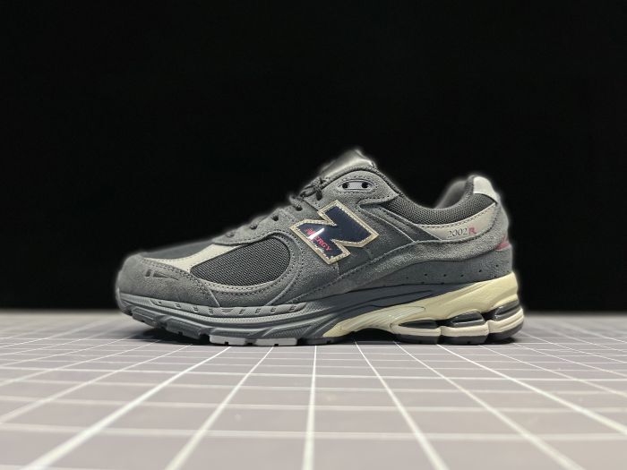 New Balance 2002