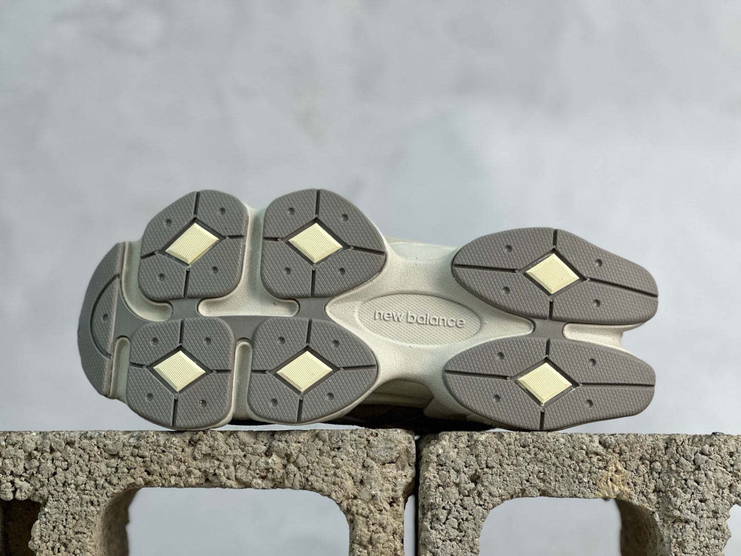 New Balance 9060 Beige