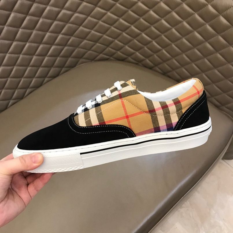 Burberry Wilson Sneaker
