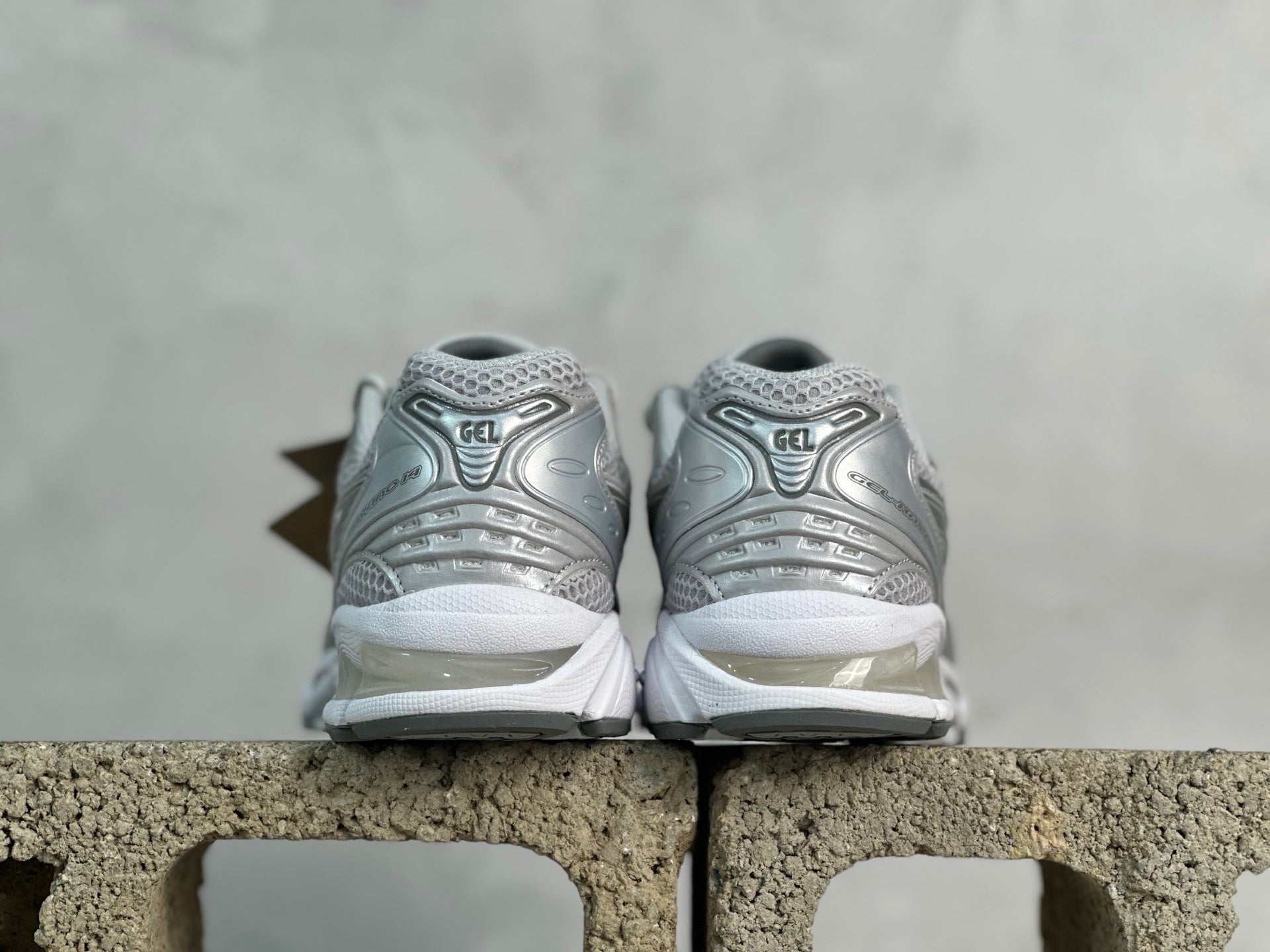 ASICS GEL-Kayano 14