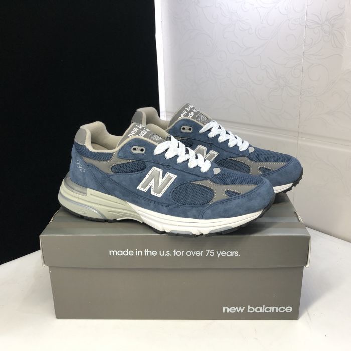 New Balance 993