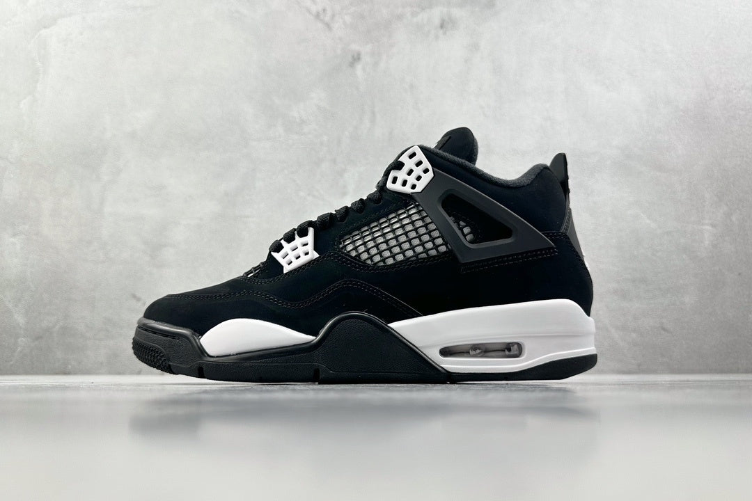 Nike Air Jordan 4 Retro