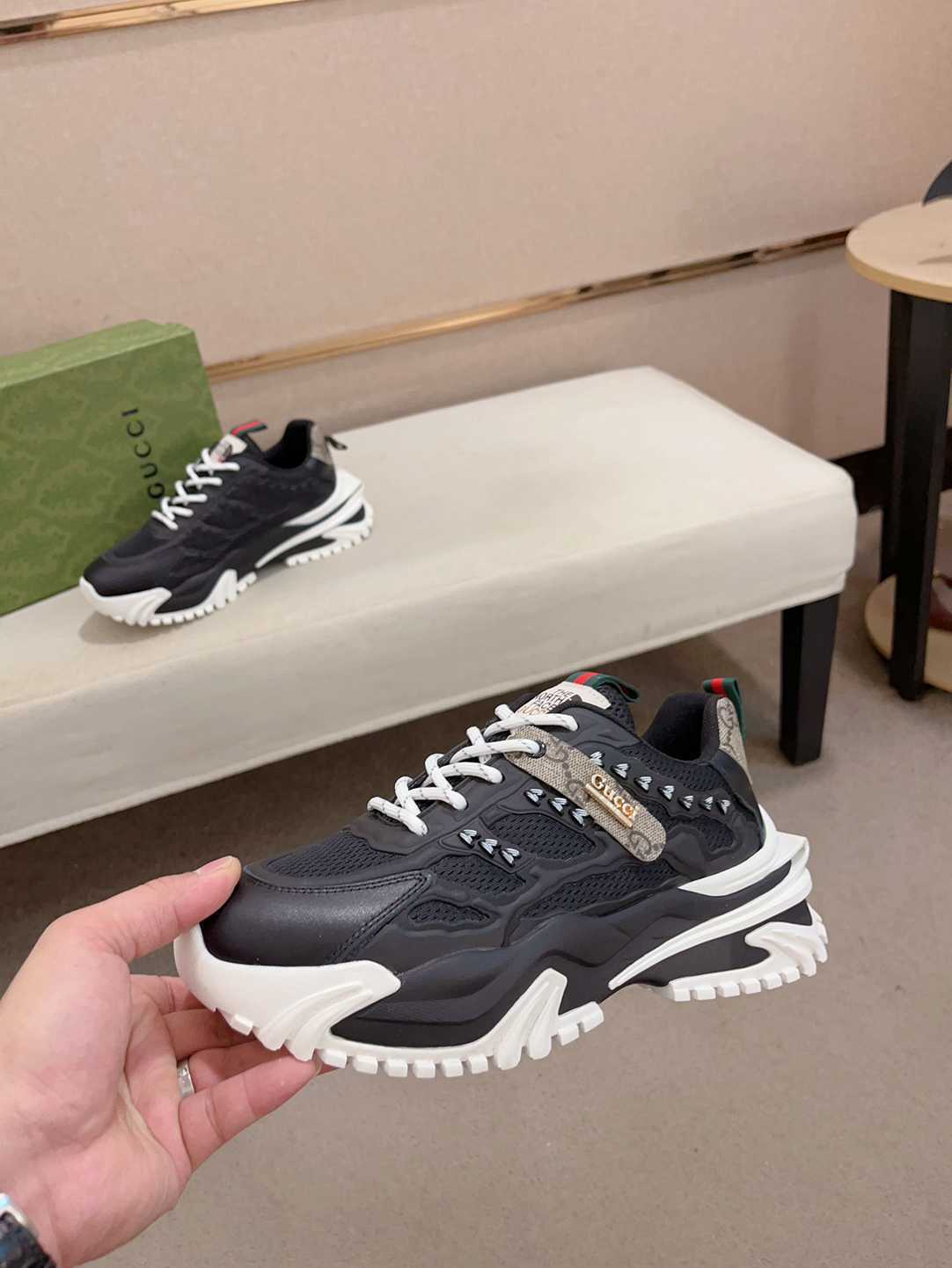 Gucci Cub3d Sneakers