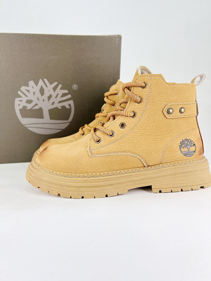 Timberland Classic Wheat Boots