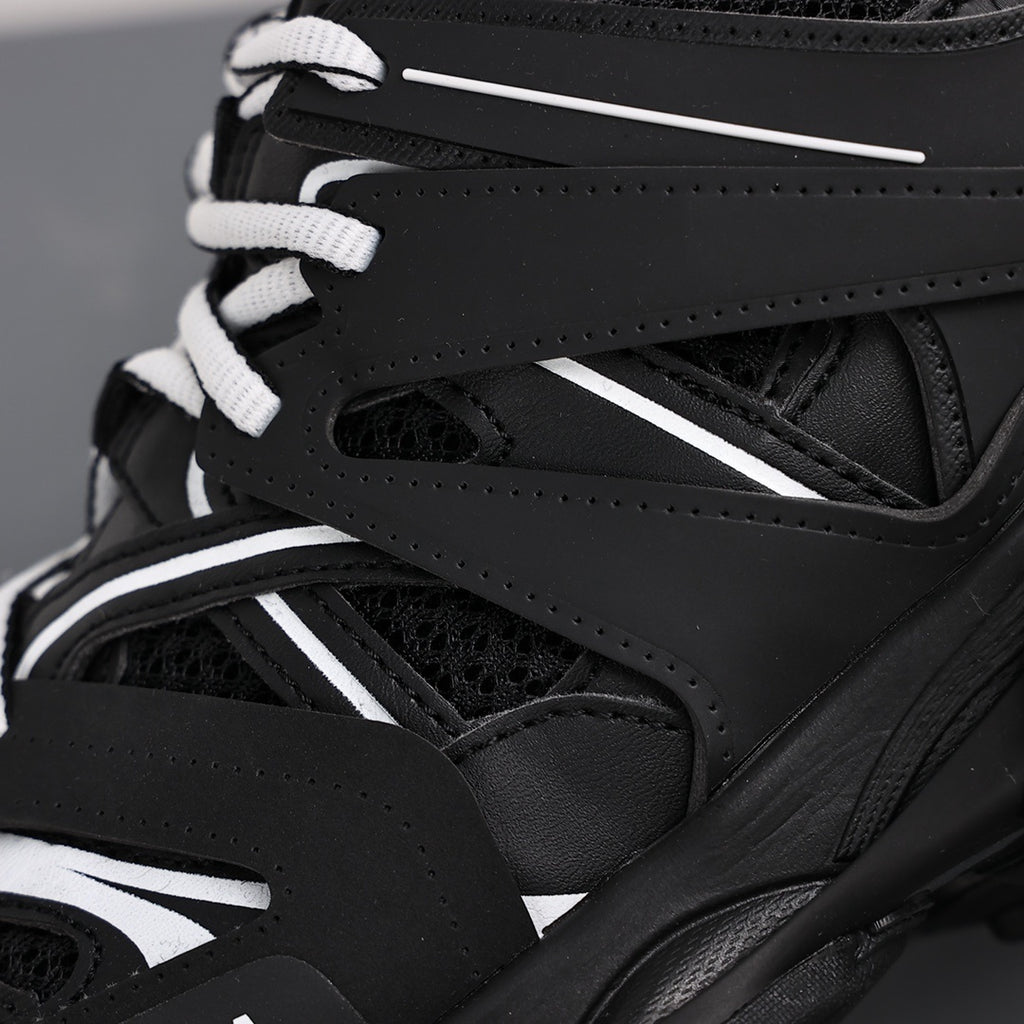 Balenciaga Track
