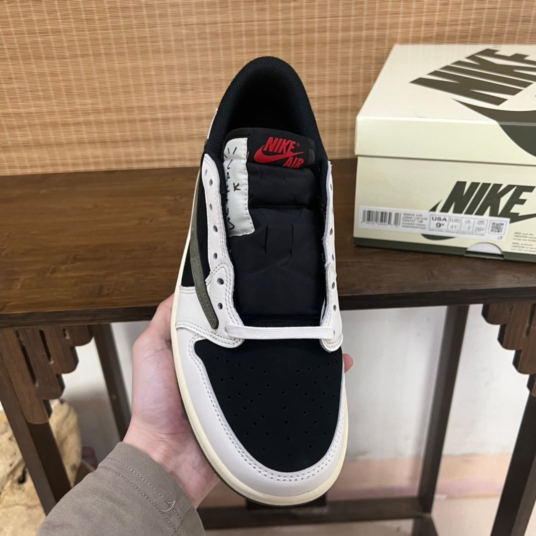 Air Jordan 1 Low OG Travis Scott Olive