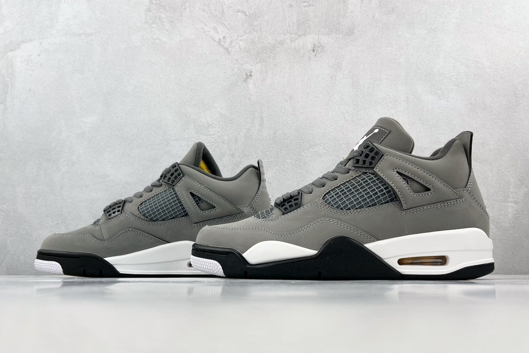 Nike Air Jordan 4 Retro