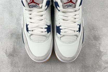 Nike Air Jordan 4 Retro