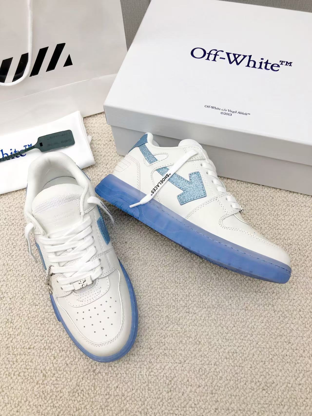 Off-White™ Out Of Office Diamond