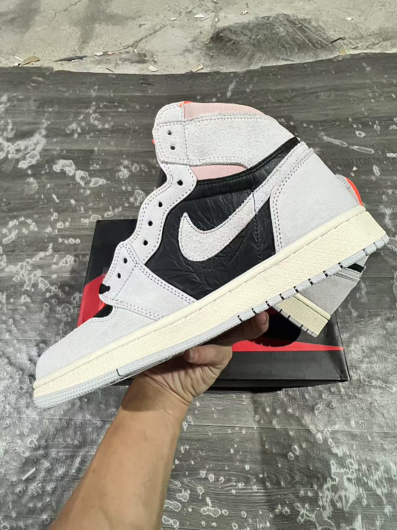 Air Jordan 1