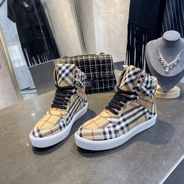 Burberry Reeth Sneaker