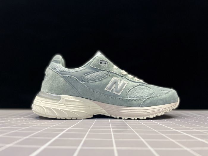 New Balance 993