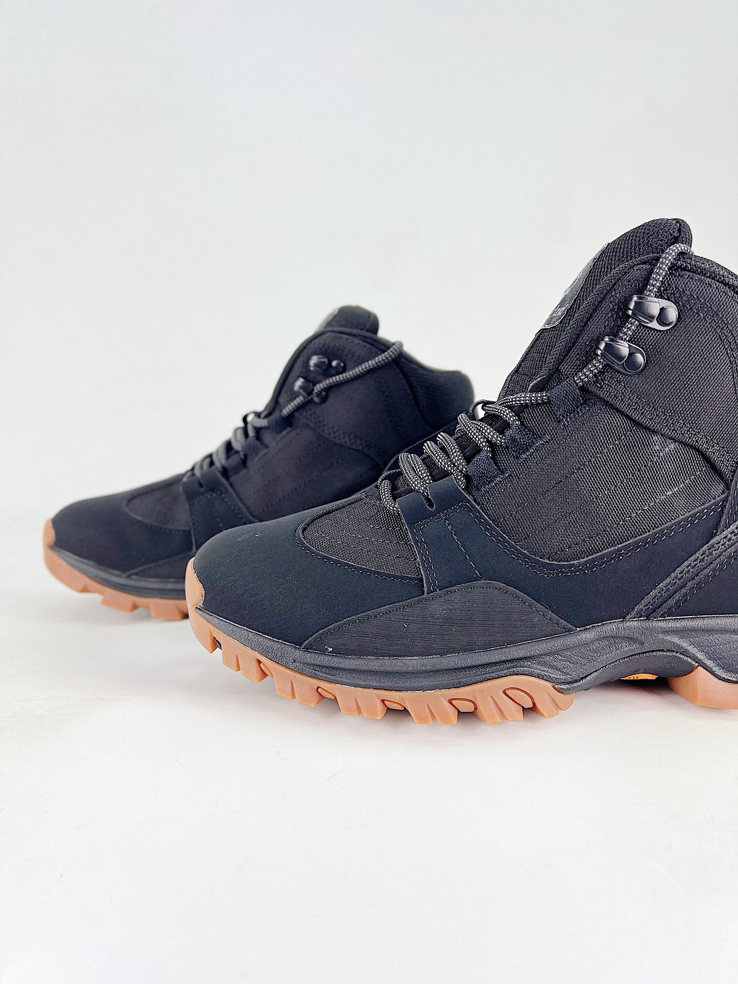 Timberland Mt. Maddsen Leather Boots